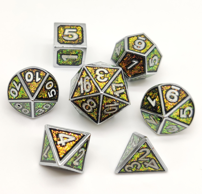 Les matrices faites main de RPG ont placé les tranchants ordonnés que l'or a plaqué extérieur