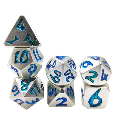 Jeu de dés amical polyvalent sculpture métal polyédrique RPG dés D6 D8 D10