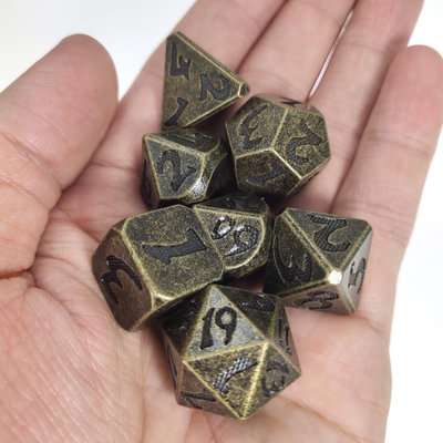 Sculpté à la main durable pour le jeu de dés polyédriques en métal polyvalent Savage World