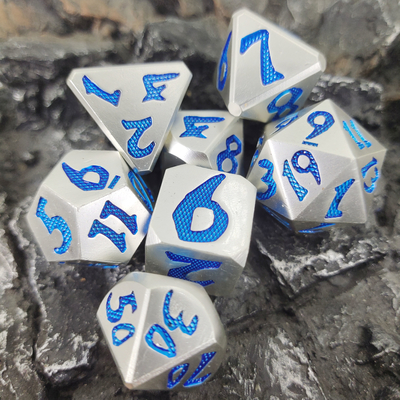 Ensemble de 7 pièces de luxe robuste pour donjon et Dragon versant des dés polyédriques bleu argent pour jeu Rpg et mdn