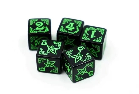 Jeu de rôle à la mode jeu de dés 20 mm fond noir