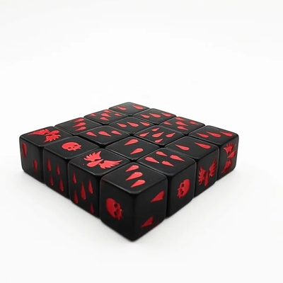 Surface lisse Résine polyédrique jeu de dés de cristal jeu de dés personnalisé acrylique