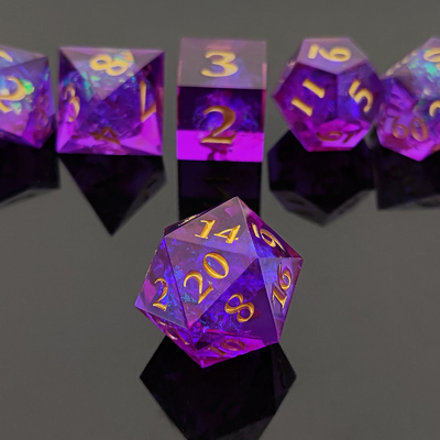 Des dés de résine violette 7 PCS DND Dragon et Donjon Polyédron
