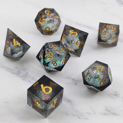 Le jeu de dés en résine multicolore Flow Sand