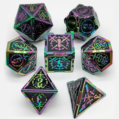 Le jeu de dés de RPG à l'épée et au métal