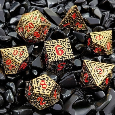 Le labyrinthe en métal à multiples facettes DND#RPG Donjon et Long Crusu