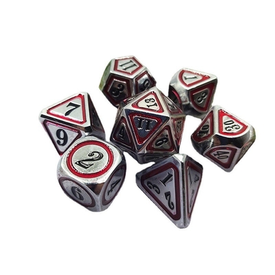 Ensemble de dés métalliques en bronze antique à la cinquième personne Couleur de jeu Des dés en alliage de terre
