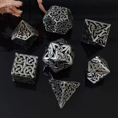 Jeu de société interdépendant DND RPG en dés métalliques Dragon et Underground City