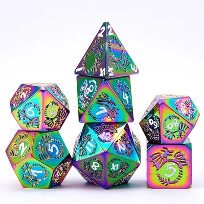 jeu de dés en métal massif à facettes multiples