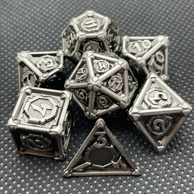 Jeu de dés personnalisé en métal multi-face