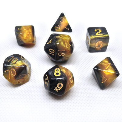 Jeu de dés de RPG en résine de marbre jaune et noir