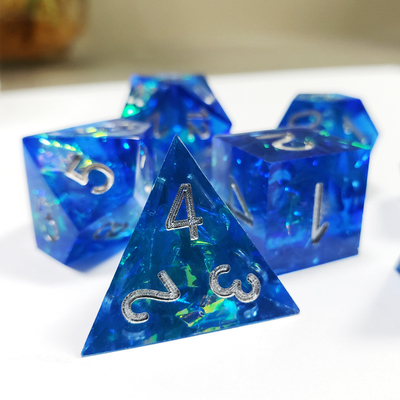 Le cœur bleu de l'océan, jeu de dés en résine cristalline, Dragon and Dungeon