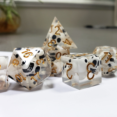 Couleur transparente Crâne en résine de cristal jeu de dés Dragon et donjon