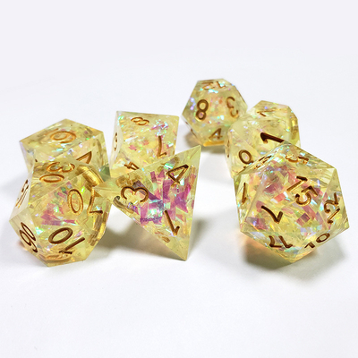 Jeux de dés en résine de bande de couleur jaune cristalline