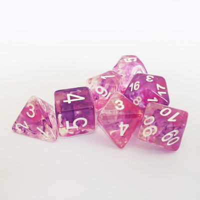 Le ciel étoilé rose violet couleur résine jeu de dés