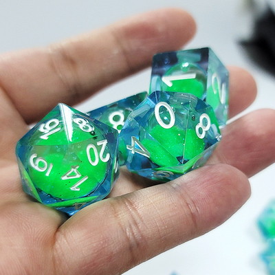Sable liquide vert résine multi-noodle jeu de tablettes jeu de dés dnd dés