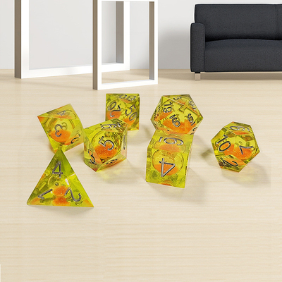 Résine de sable de flux jaune à dés polyédriques artisanat 7PCS