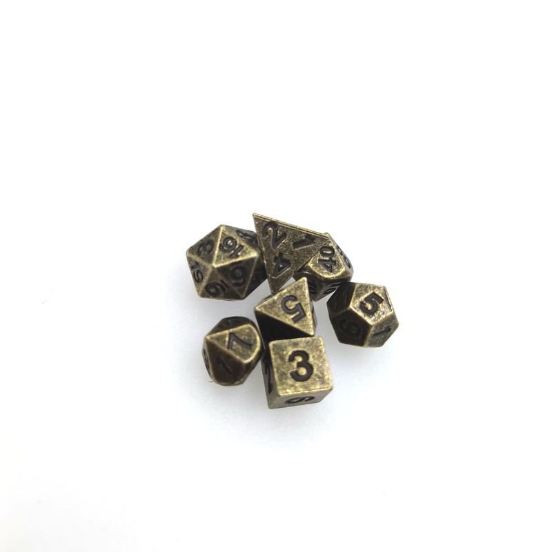 Jeu de société ou de cartes Mini jeu de dés polyédrique Donjons et dragons sculpté à la main