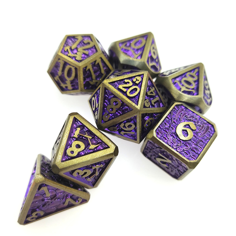 Mini dés RPG 7 pièces minuscules ensemble polyédrique magique les ensembles de dés à puce de collecte