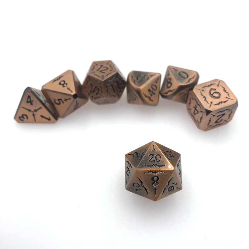 Ensemble de dés en vrac Rpg dés polyédriques à noyau liquide noir poli à la main non toxiques
